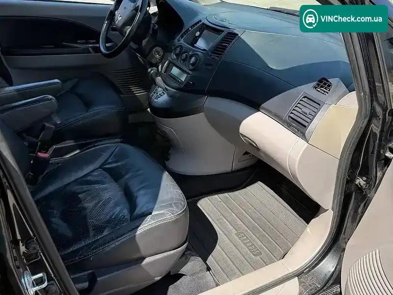 Mitsubishi Grandis 2005, фото з оголошення 1 з 9, VIN JMBLRNA4W6Z001118