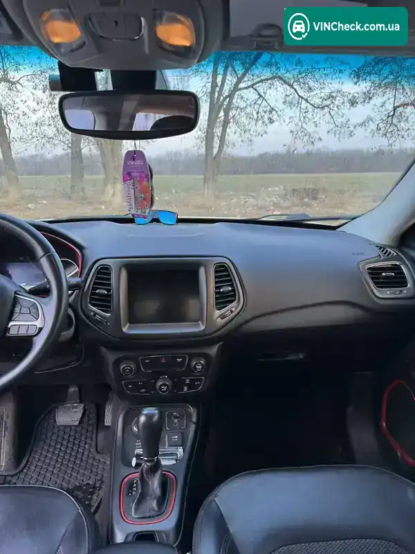 Jeep Compass 2019, фото з оголошення 1 з 13, VIN 3C4NJDDB7KT740091