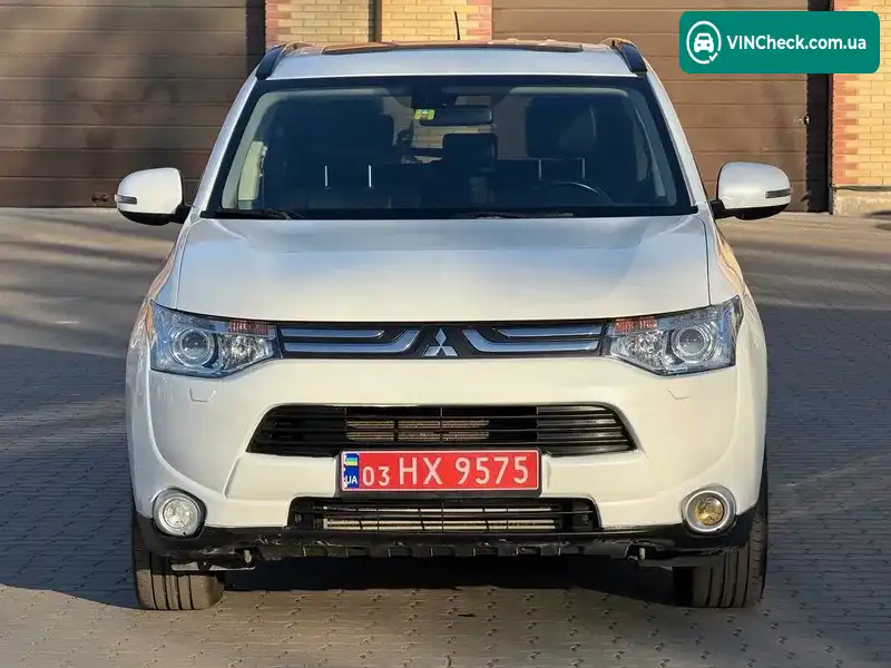 Mitsubishi Outlander 2013, фото з оголошення 1 з 20, VIN JMBXLGF6WDZ400875