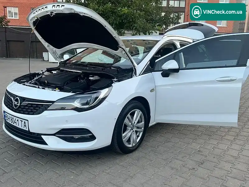 Opel Astra 2020, фото з оголошення 2 з 20, VIN W0VBE8EVXL8032589