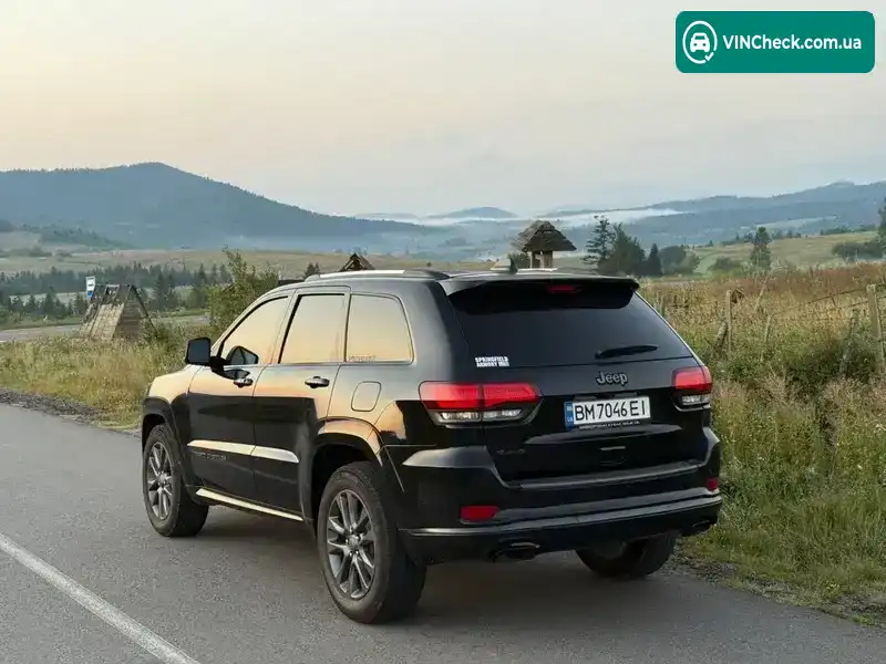 Jeep Grand Cherokee 2017, фото з оголошення 2 з 21, VIN 1C4RJFCG8JC224956