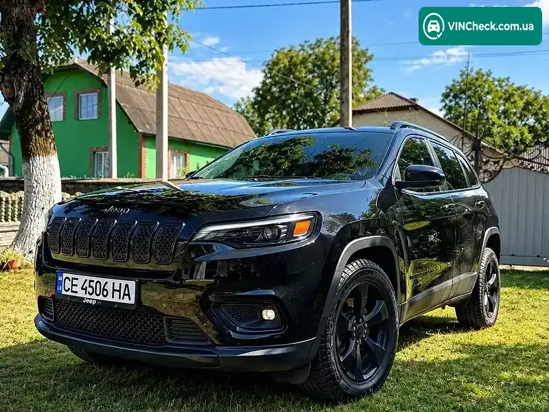 Jeep Cherokee 2019, фото з оголошення 2 з 19, VIN 1C4PJLLB4KD377016