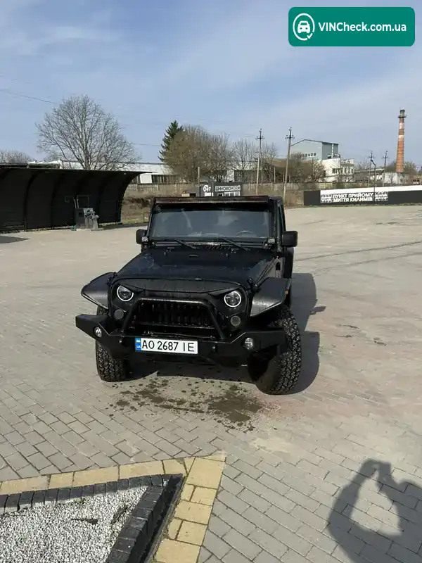 Jeep Wrangler 2017, фото з оголошення 2 з 18, VIN 1C4BJWDG6JL817179