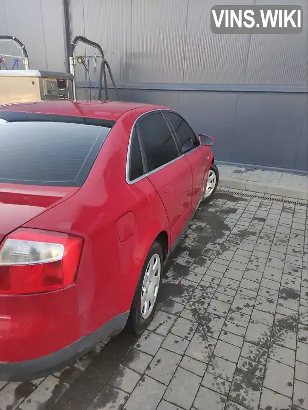 Audi A4 2001, фото з оголошення 1 з 10, VIN WAUZZZ8E72A128828