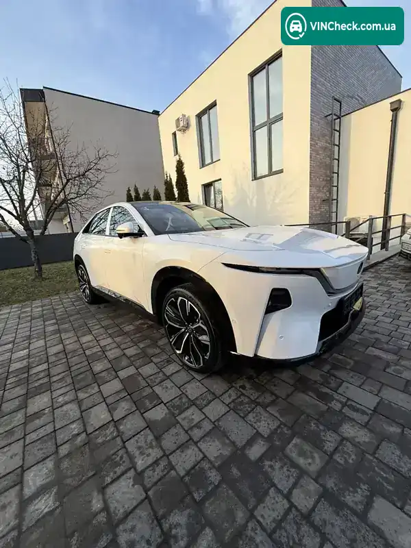 Mazda EZ-60 2025, фото з оголошення 2 з 17, VIN LVRHDCEMXSN013787