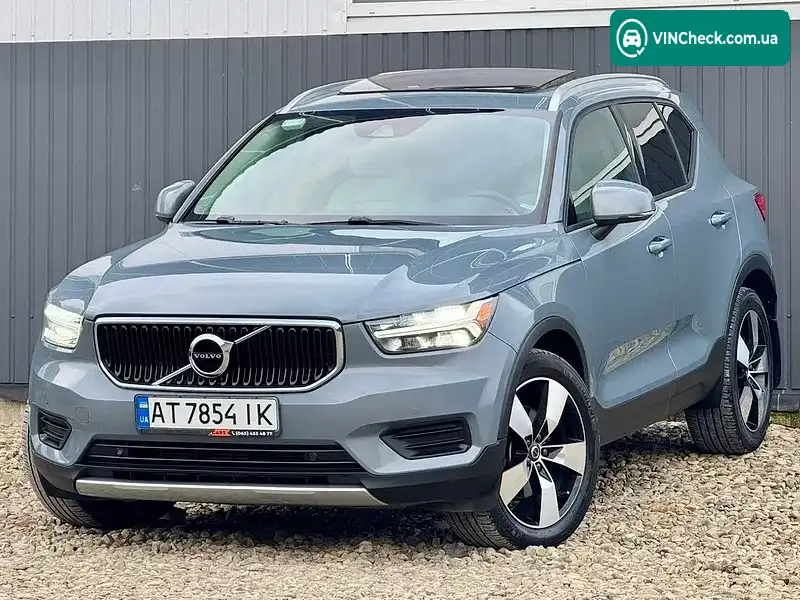Volvo XC40 2019, фото з оголошення 1 з 20, VIN YV4AC2HK3L2241716