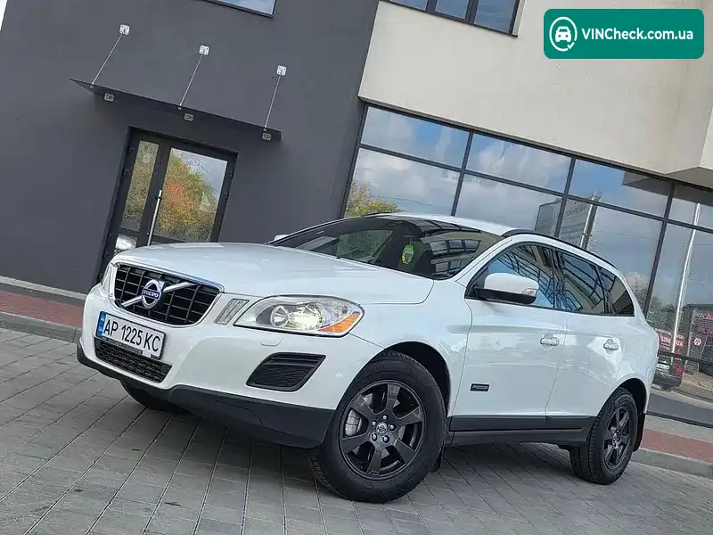 Volvo XC60 2011, фото з оголошення 1 з 20, VIN YV1DZ8850C2246751