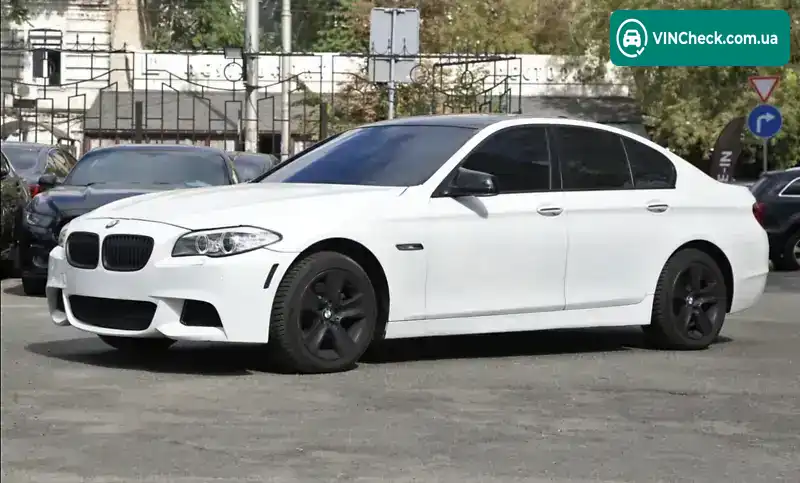 BMW 5 Series 2011, фото з оголошення 2 з 13, VIN WBAXG5C54CDW85631