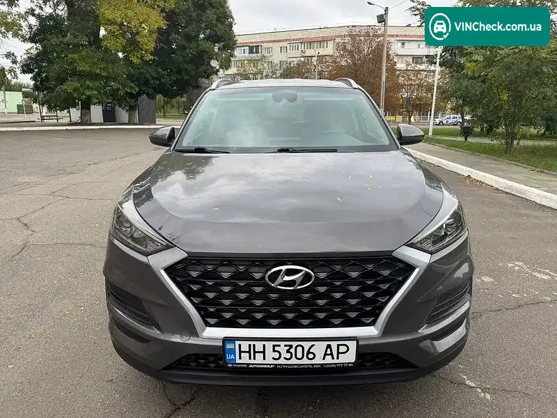 Hyundai Tucson 2019, фото з оголошення 2 з 20, VIN KM8J3CA44LU090437
