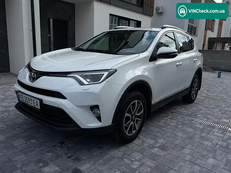 Toyota RAV4 2018, фото з оголошення 1 з 20, VIN JTMZDREV30J162641