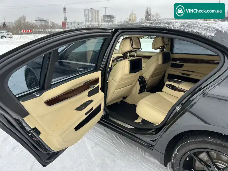 BMW 7 Series 2011, фото з оголошення 2 з 20, VIN WBAKC81040DV56587