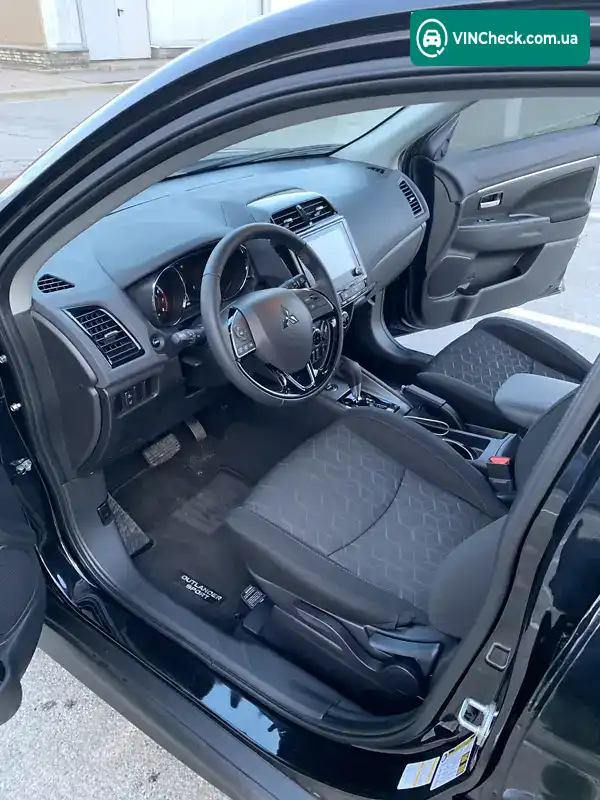Mitsubishi Outlander Sport 2022, фото з оголошення 2 з 20, VIN JA4ARUAU9NU019028