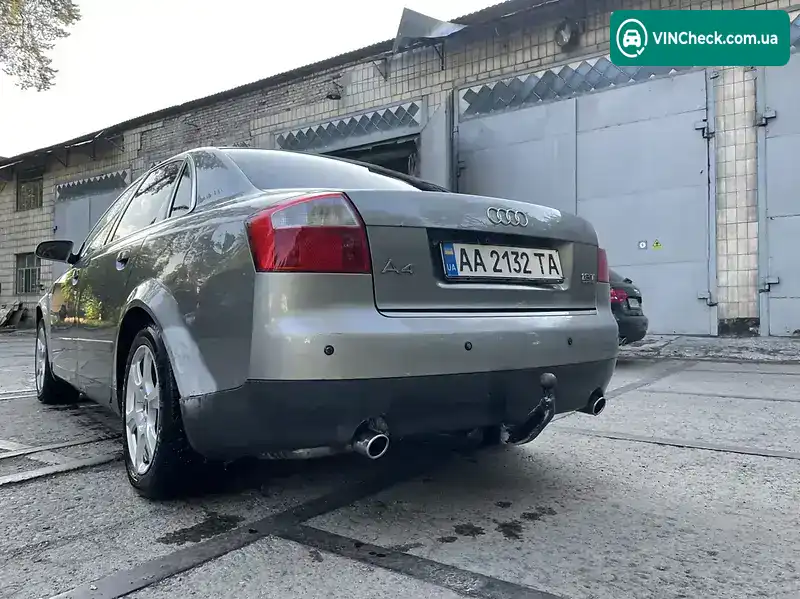 Audi A4 2001, фото з оголошення 2 з 20, VIN WAUZZZ8E72A057615