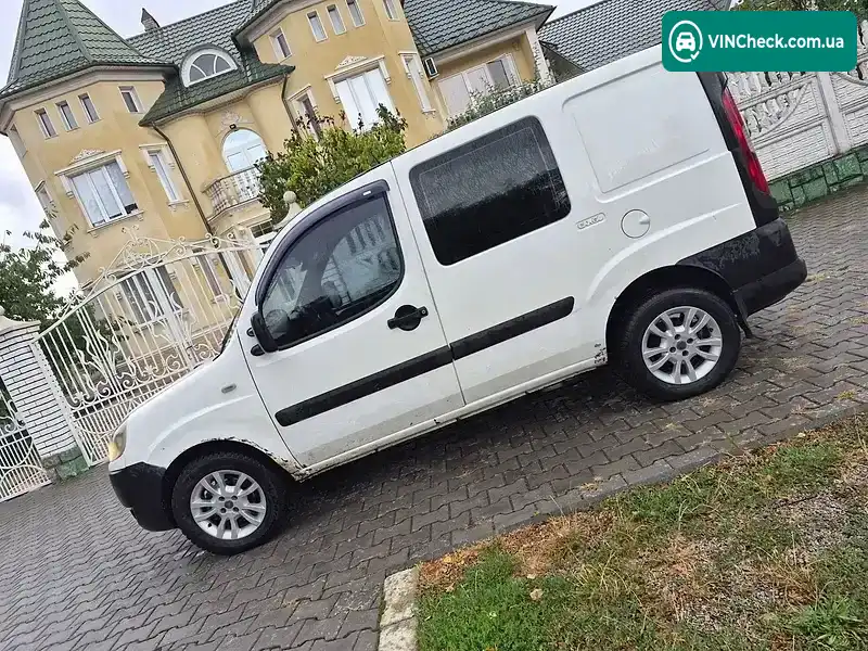 Fiat Doblo 2006, фото з оголошення 2 з 20, VIN ZFA22300005398889