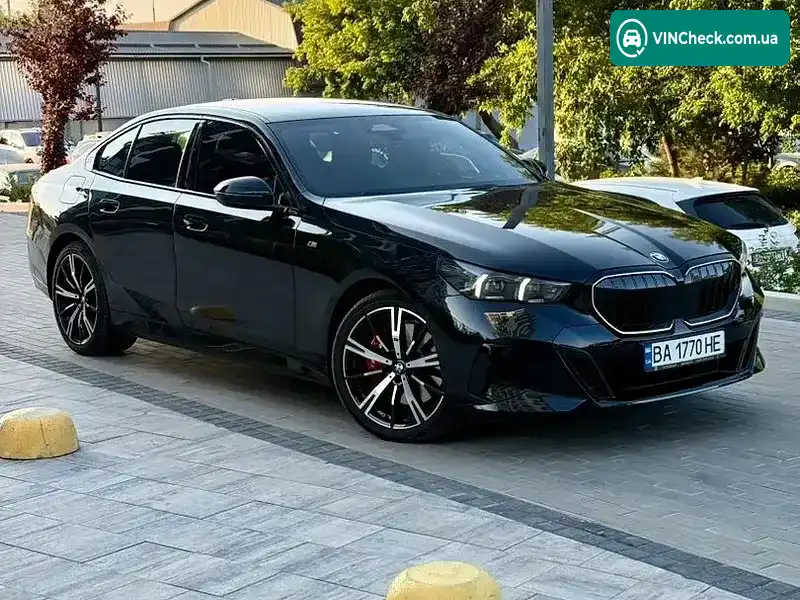 BMW 5 Series 2025, фото з оголошення 1 з 18, VIN WBA31FL060CV58486