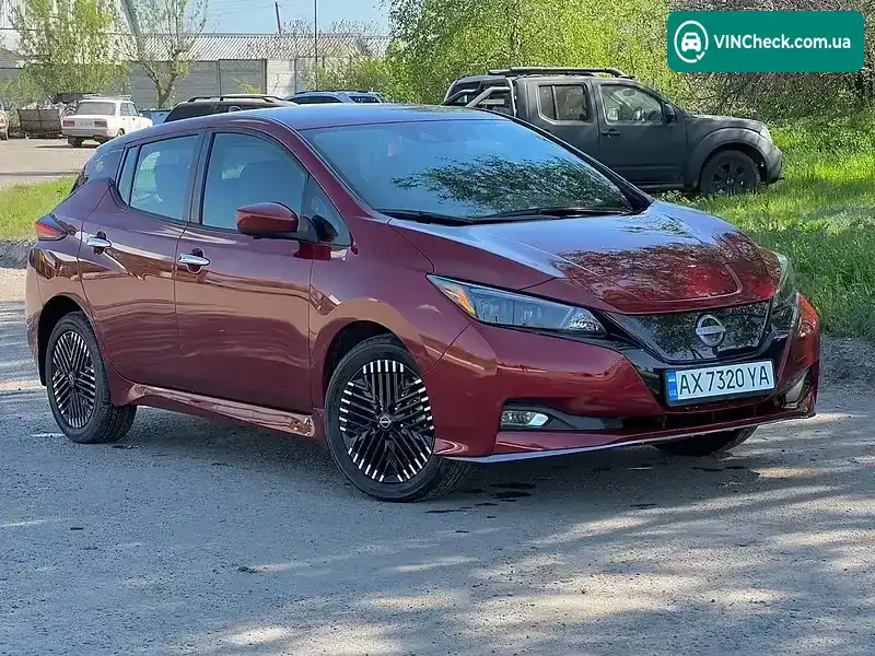 Nissan Leaf 2024, фото з оголошення 1 з 14, VIN 1N4CZ1CV8SC562106