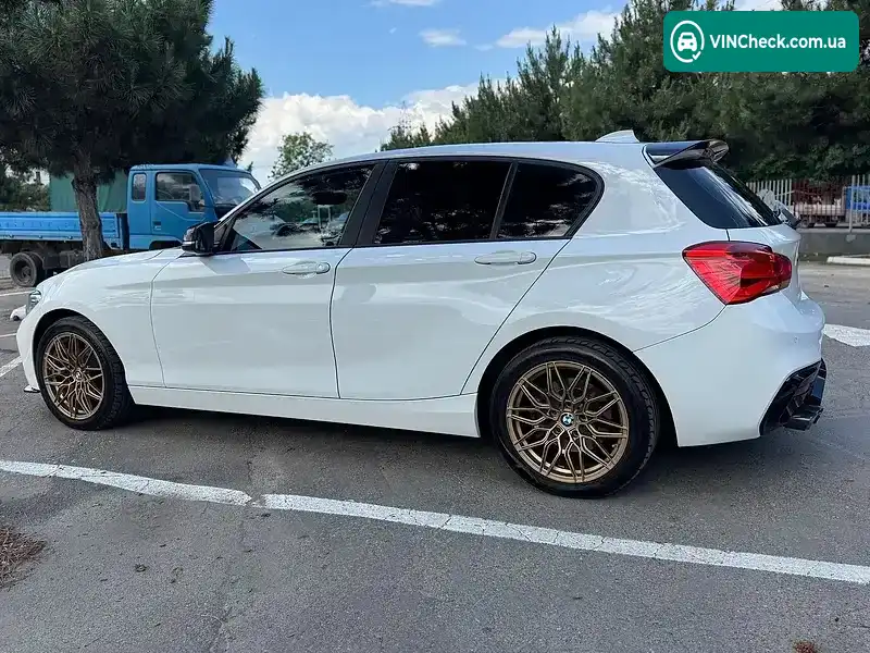 BMW 1 Series 2018, фото з оголошення 2 з 20, VIN WBA1S510XJ5K36702