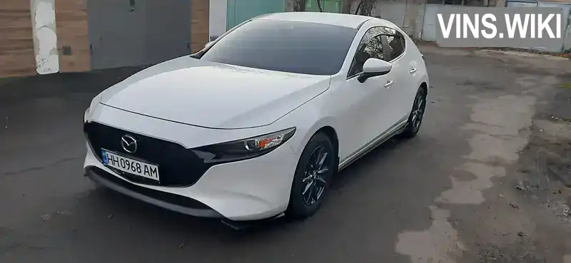 Mazda 3 2021, фото з оголошення 1 з 21, VIN JM1BPBLL7M1350229