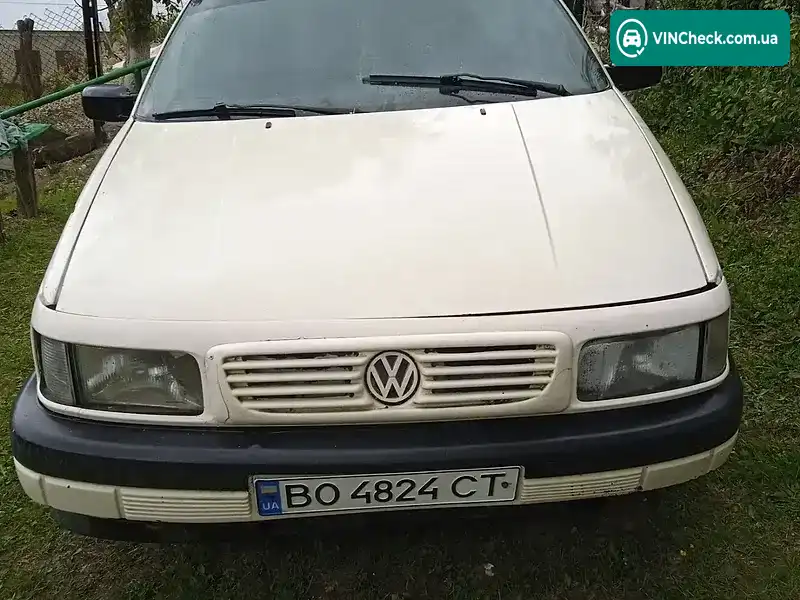 Volkswagen Passat 1990, фото з оголошення 1 з 13, VIN WVWZZZ31ZLE333635