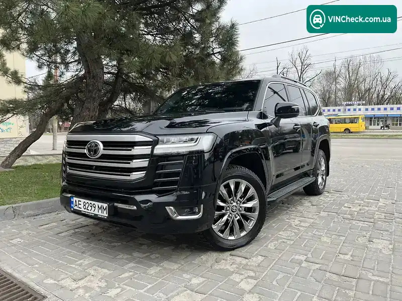 Toyota Land Cruiser 2021, фото з оголошення 1 з 20, VIN JTAMBABJ204009432