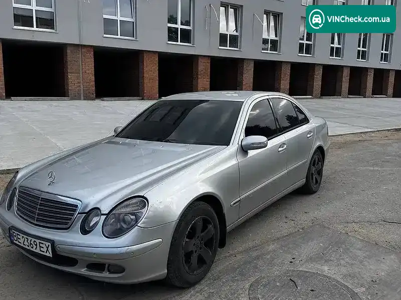 Mercedes-Benz E-Class 2004, фото з оголошення 2 з 10, VIN WDB2110061A532650