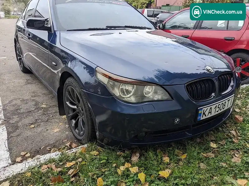 BMW 5 Series 2003, фото з оголошення 2 з 17, VIN WBANA31020B009805