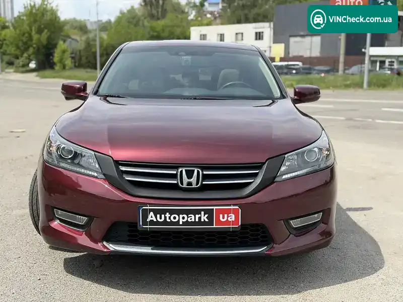 Honda Accord 2013, фото з оголошення 2 з 20, VIN 1HGCR2F84DA097555