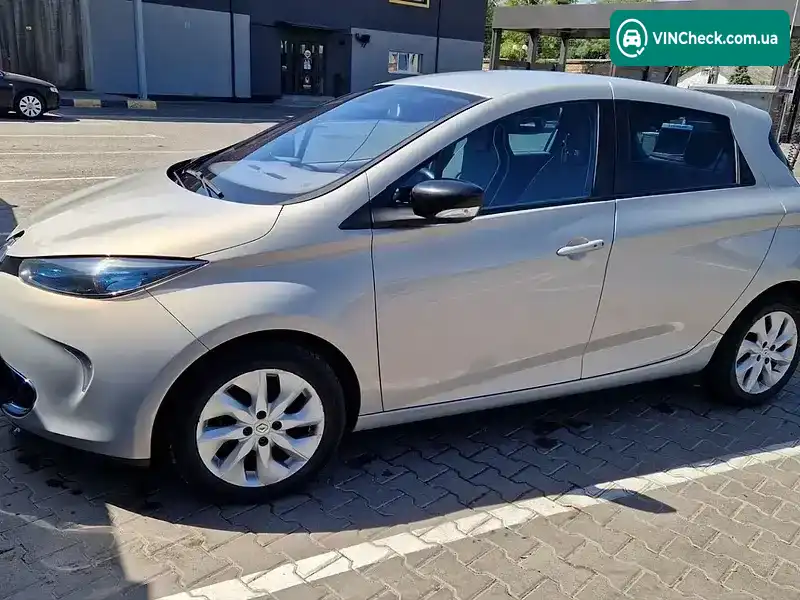 Renault Zoe 2013, фото з оголошення 2 з 20, VIN VF1AGVYA048841602