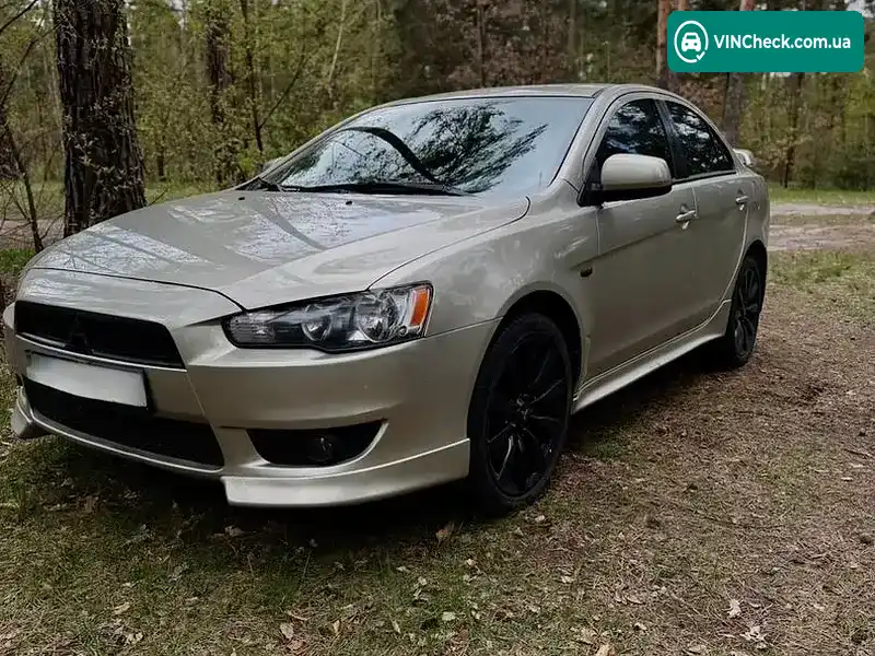 Mitsubishi Lancer 2007, фото з оголошення 2 з 6, VIN JMBSNCY2A8U001813
