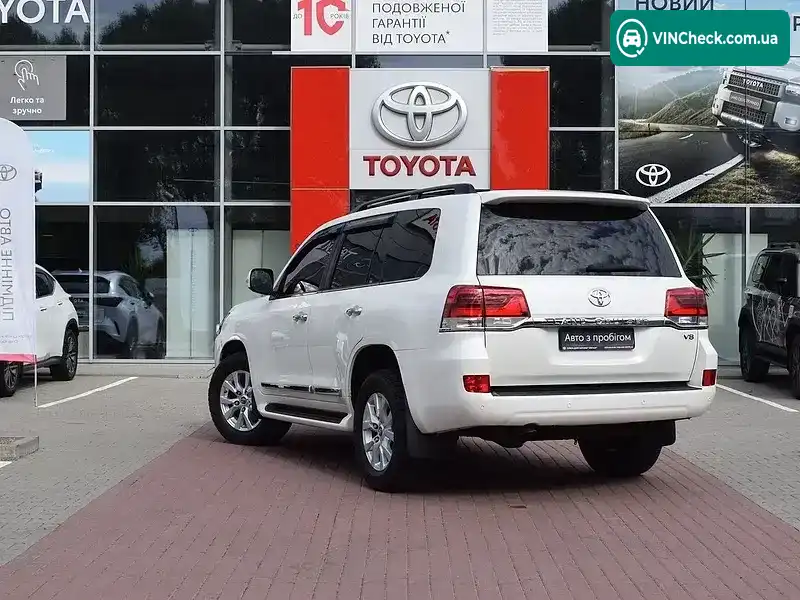 Toyota Land Cruiser 2019, фото з оголошення 2 з 20, VIN JTMCV05JX04275903