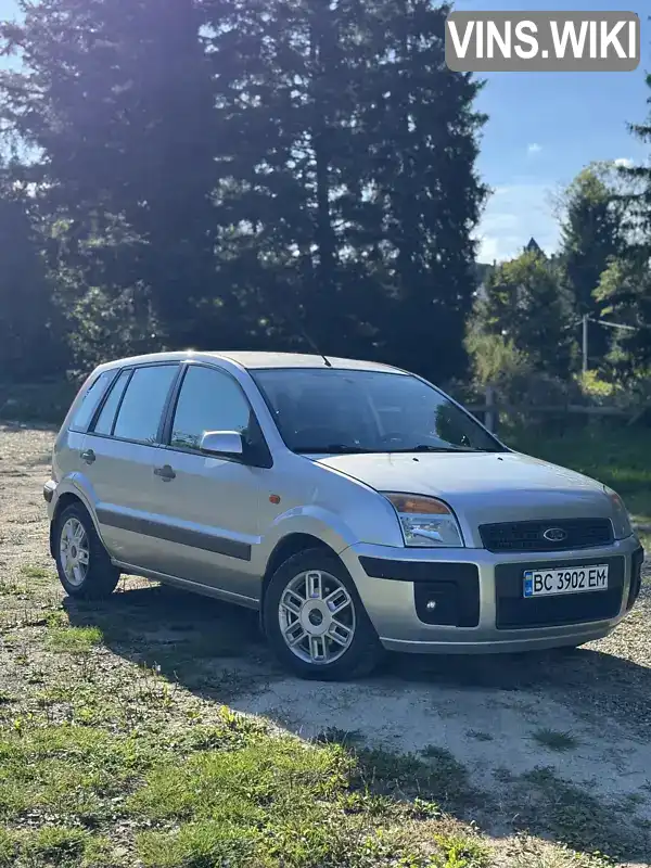 Ford Fusion 2008, фото з оголошення 2 з 21, VIN WF0UXXGAJU8E21576