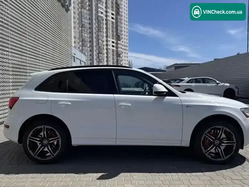 Audi SQ5 2016, фото з оголошення 2 з 15, VIN WA1VCAFP5GA100133