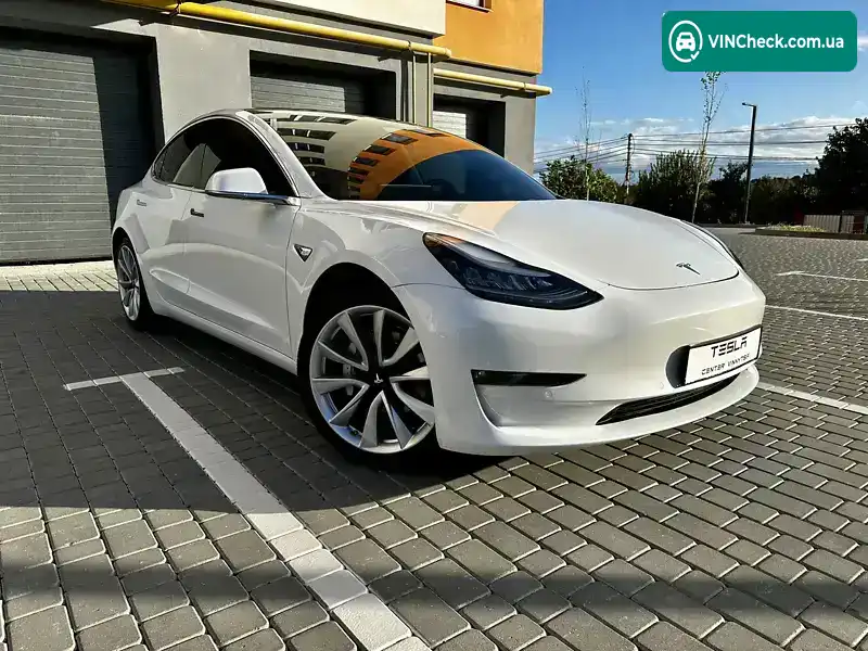Tesla Model 3 2019, фото з оголошення 1 з 20, VIN 5YJ3E1EB8KF448229