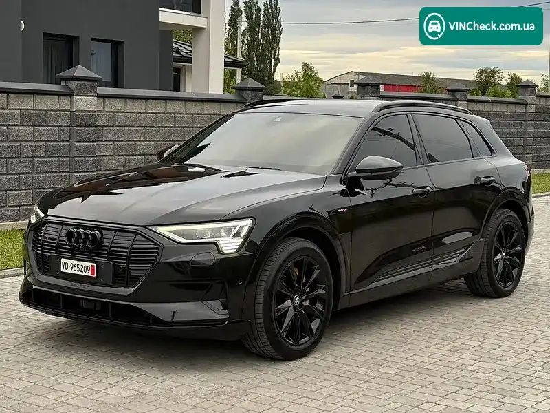 Audi e-tron 2019, фото з оголошення 1 з 20, VIN WAUZZZGEXKB007089