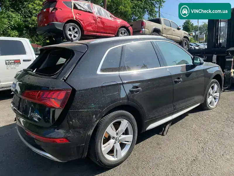 Audi Q5 2018, фото з оголошення 2 з 12, VIN WA1BNAFY6J2175141