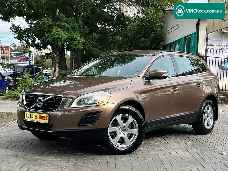 Volvo XC60 2011, фото з оголошення 2 з 20, VIN YV1DZ8256C2257292