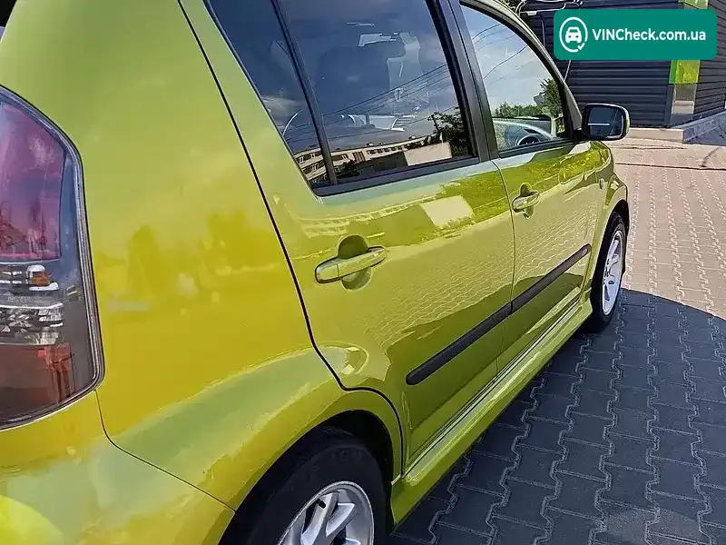 Daihatsu Sirion 2009, фото з оголошення 2 з 10, VIN JDAM301S001102064