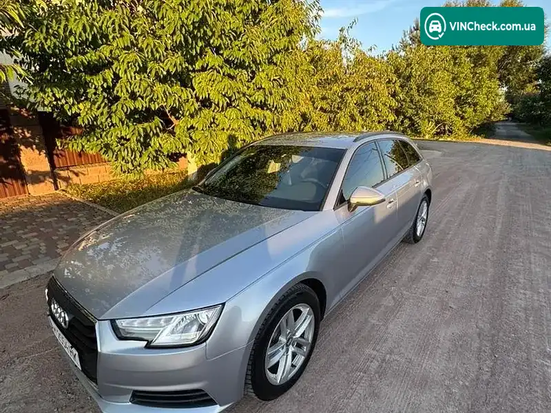 Audi A4 2016, фото з оголошення 2 з 13, VIN WAUZZZF44GA038697