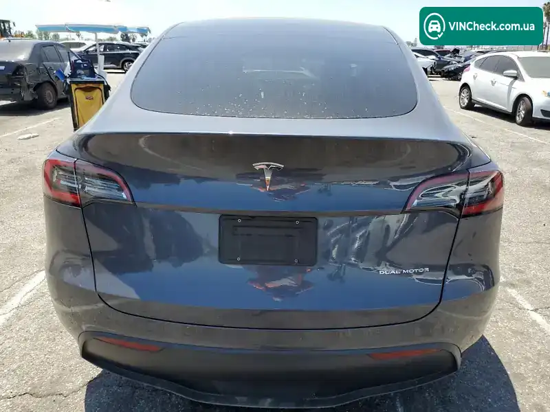 Tesla Model Y 2023, фото з оголошення 2 з 12, VIN 7SAYGDEE9PF916636