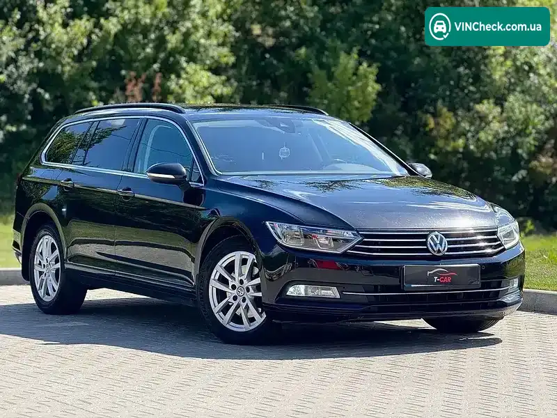Volkswagen Passat 2019, фото з оголошення 1 з 20, VIN WVWZZZ3CZKE203971