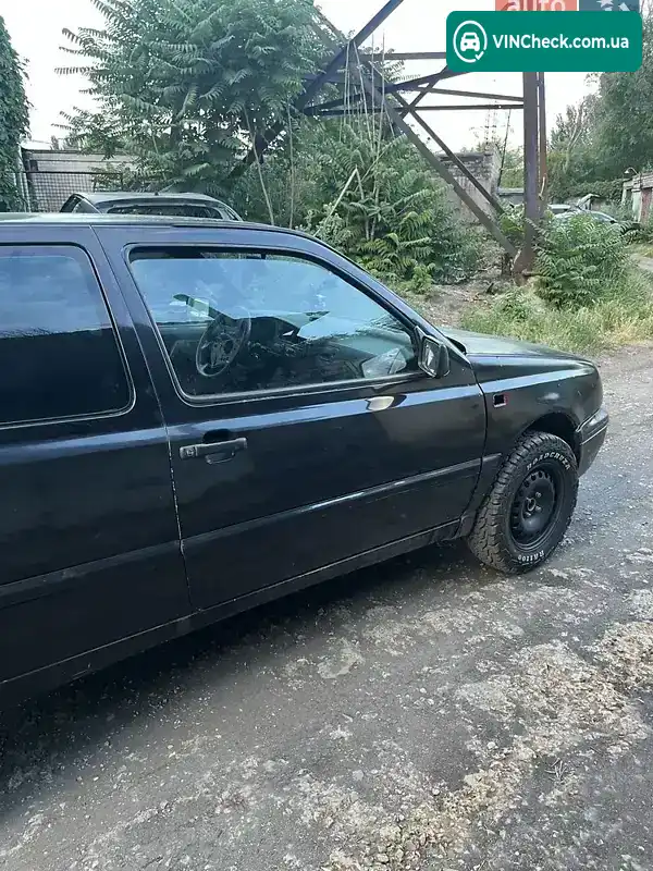 Volkswagen Golf 1994, фото з оголошення 2 з 7, VIN WVWZZZ1HZSW194827