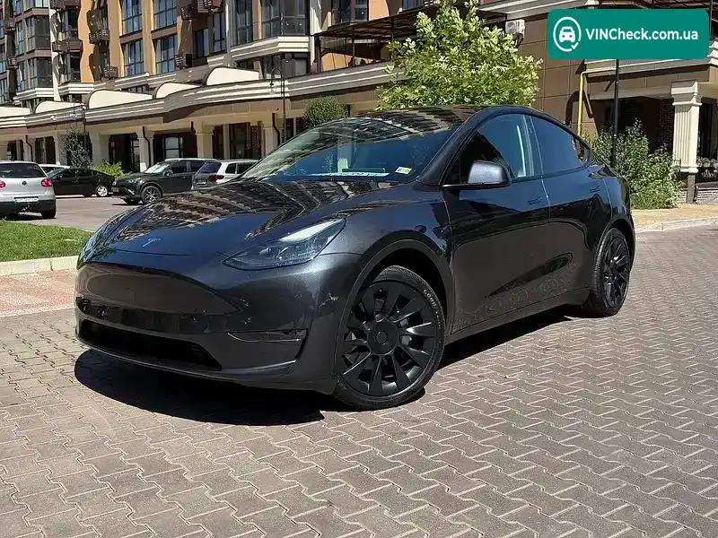 Tesla Model Y 2024, фото з оголошення 1 з 20, VIN 7SAYGAEE8RF085941