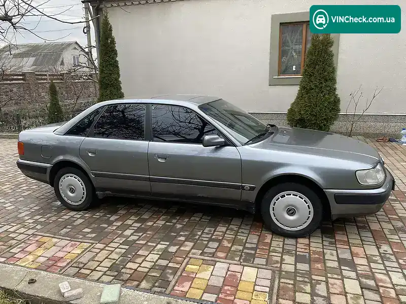 Audi 100 1992, фото з оголошення 2 з 13, VIN WAUZZZ4AZNN111954