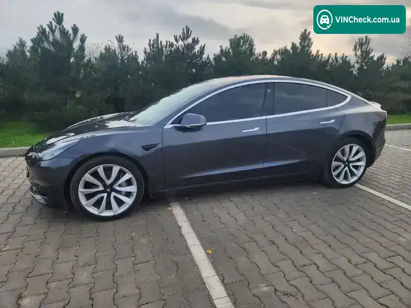 Tesla Model 3 2018, фото з оголошення 2 з 21, VIN 5YJ3E1EB1JF087098