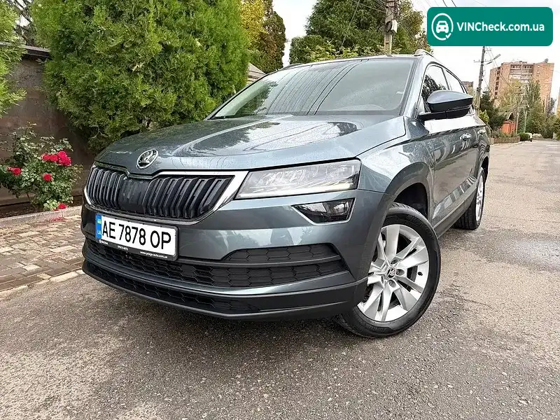 Skoda Karoq 2021, фото з оголошення 2 з 20, VIN TMBJC6NU1NB200438