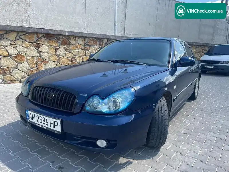 Hyundai Sonata 2004, фото з оголошення 2 з 16, VIN KMHEN41BP4A974412