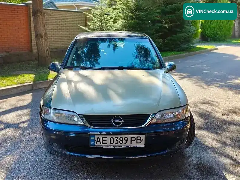 Opel Vectra 2000, фото з оголошення 2 з 20, VIN W0L0JBF1911032512