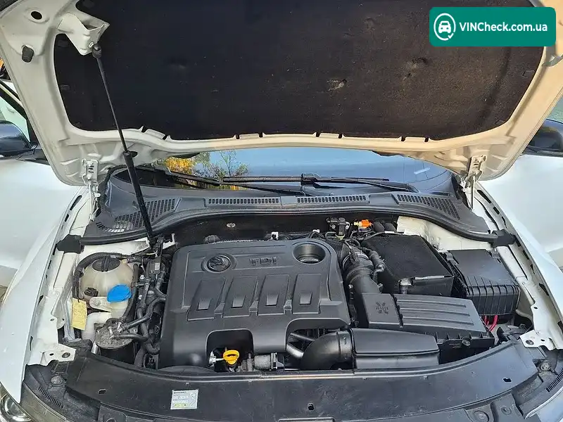 Skoda Superb 2015, фото з оголошення 1 з 20, VIN TMBJF73T2F9051117