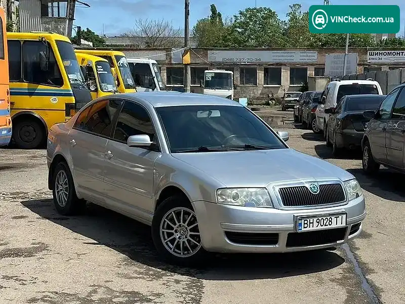 Skoda Superb 2006, фото з оголошення 1 з 14, VIN TMBDL23U96B047057