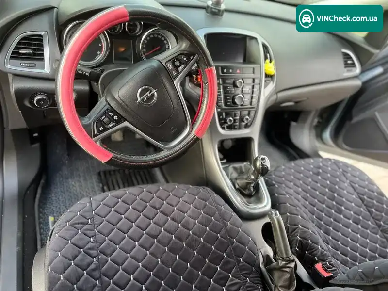 Opel Astra 2013, фото з оголошення 2 з 15, VIN W0LPD8EW2E8025987